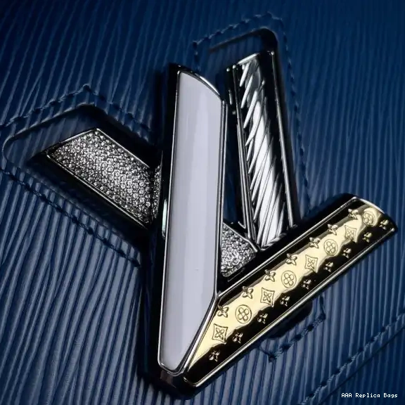 Aaa replica ru VUITTON PM LOUIS TWIST 0610